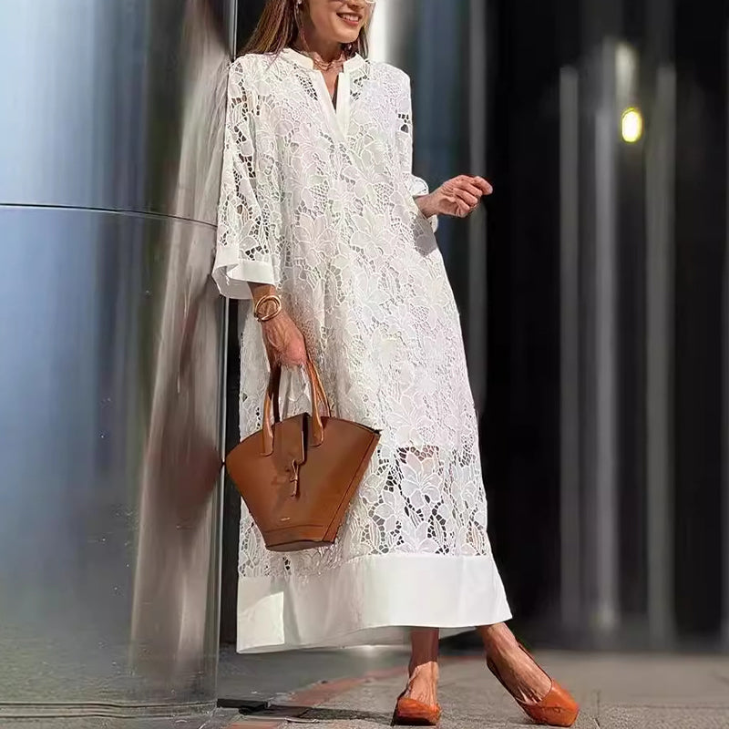 Camilla | Elegantes Lowdy Spitzenkleid für Damen