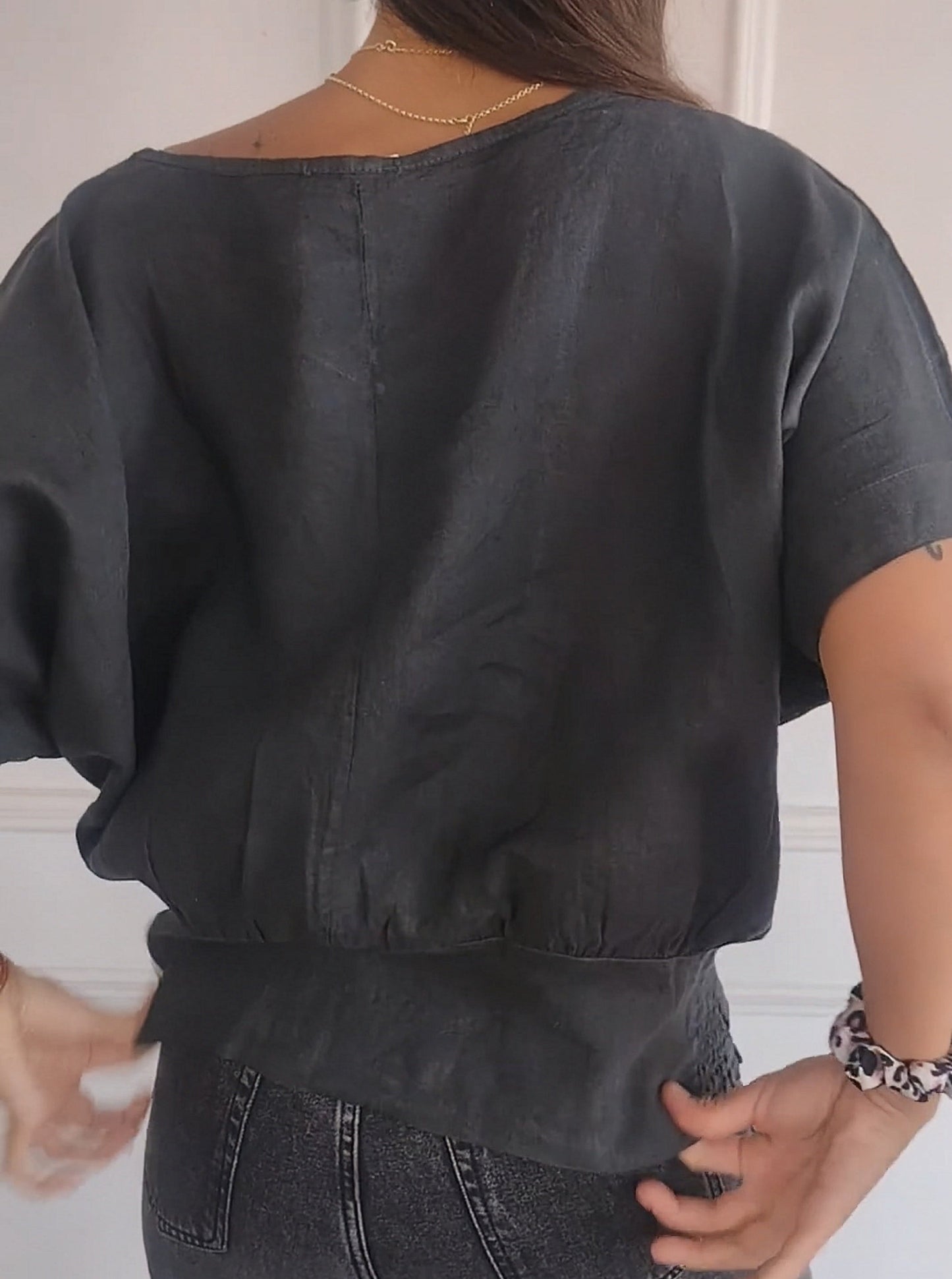 Nadia™ | Einfaches T-Shirt mit mittellangen Ärmeln