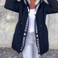 Shagina | Lässiger Mantel mit Kapuze