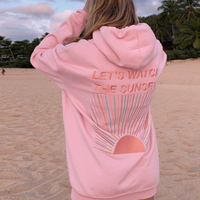 Merrit | Weicher Hoodie mit gesticktem Sonnenuntergang im Hintergrund