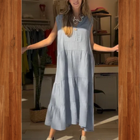 Aromea | Locker geschnittenes ärmelloses Kleid mit Knopfleiste