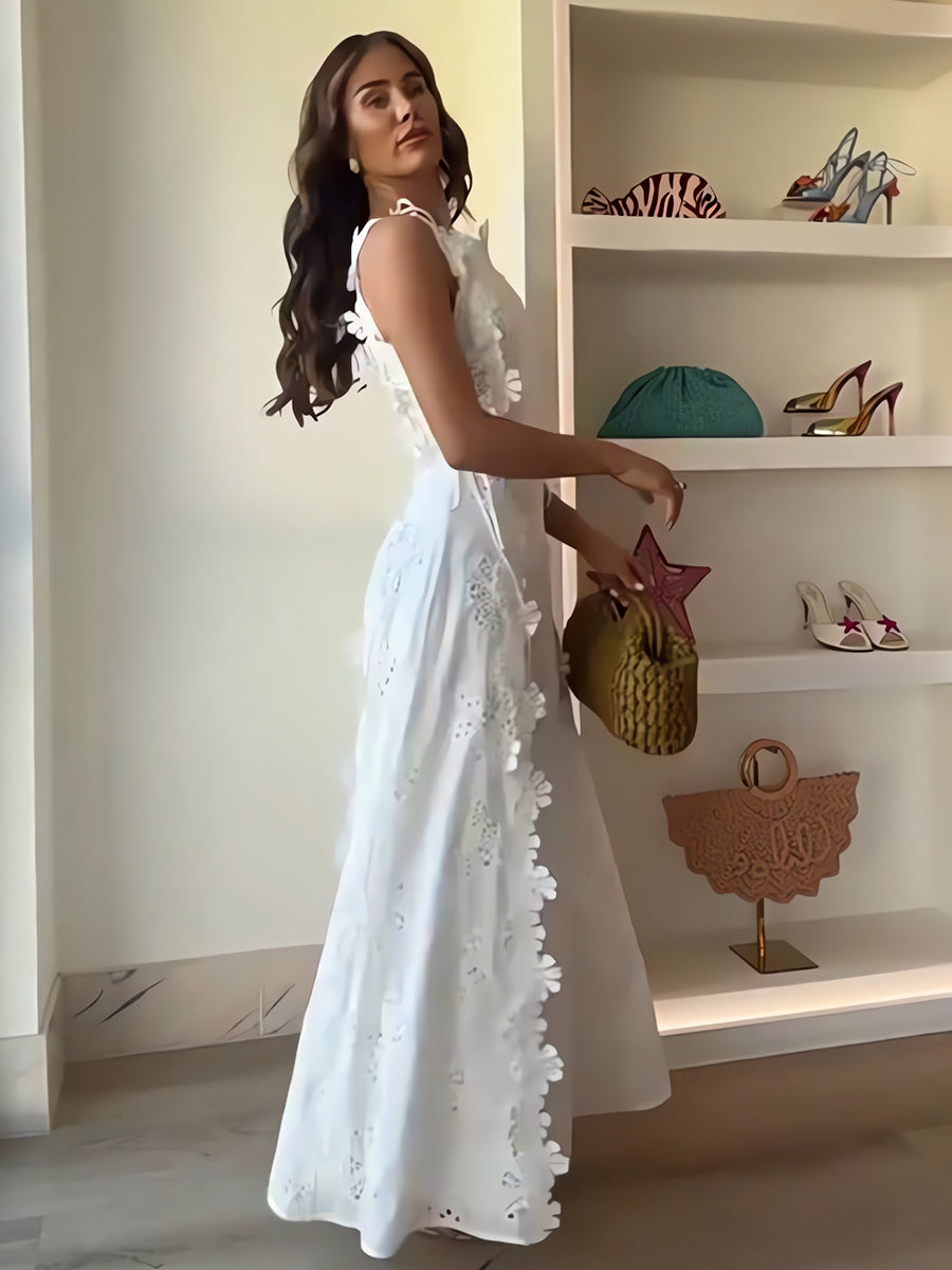 Leya | Blumiges Spitzenkleid mit Lochstickerei