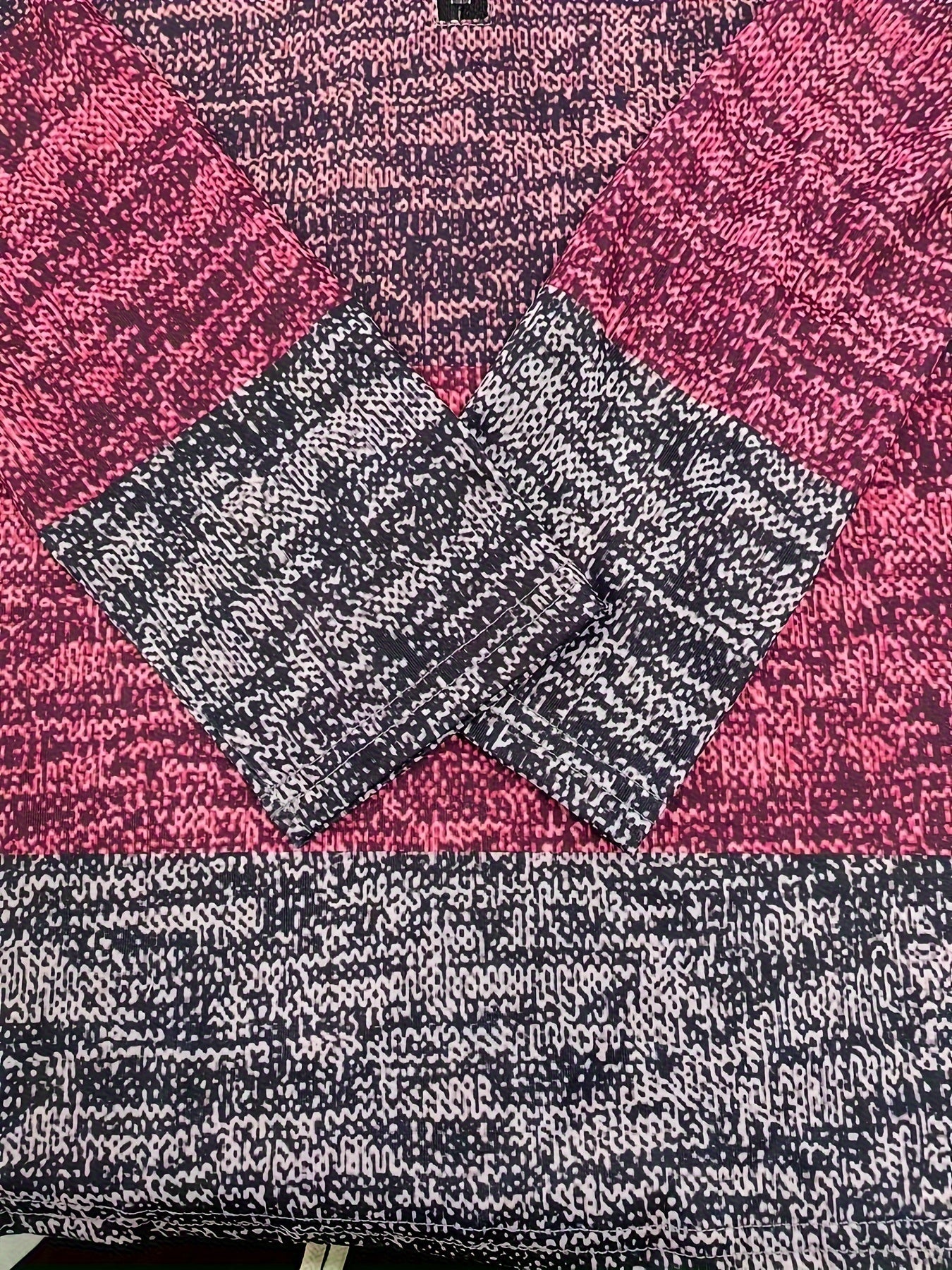 Jacquilen | Elegantes T-Shirt mit Stehkragen