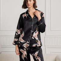 Nola | luxuriöses Damenpyjama-Set mit kontrastierender Bindung