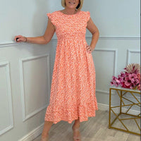 Zara | Elegante geblümte Damenkleider mit Rüschen