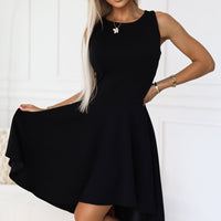 Aveline™ | Stilvolles Kleid mit raffiniertem längerem Rücken