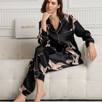 Nola | luxuriöses Damenpyjama-Set mit kontrastierender Bindung