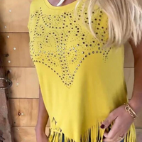 Everly | Modisches T-Shirt mit Nietenfransen-Detail