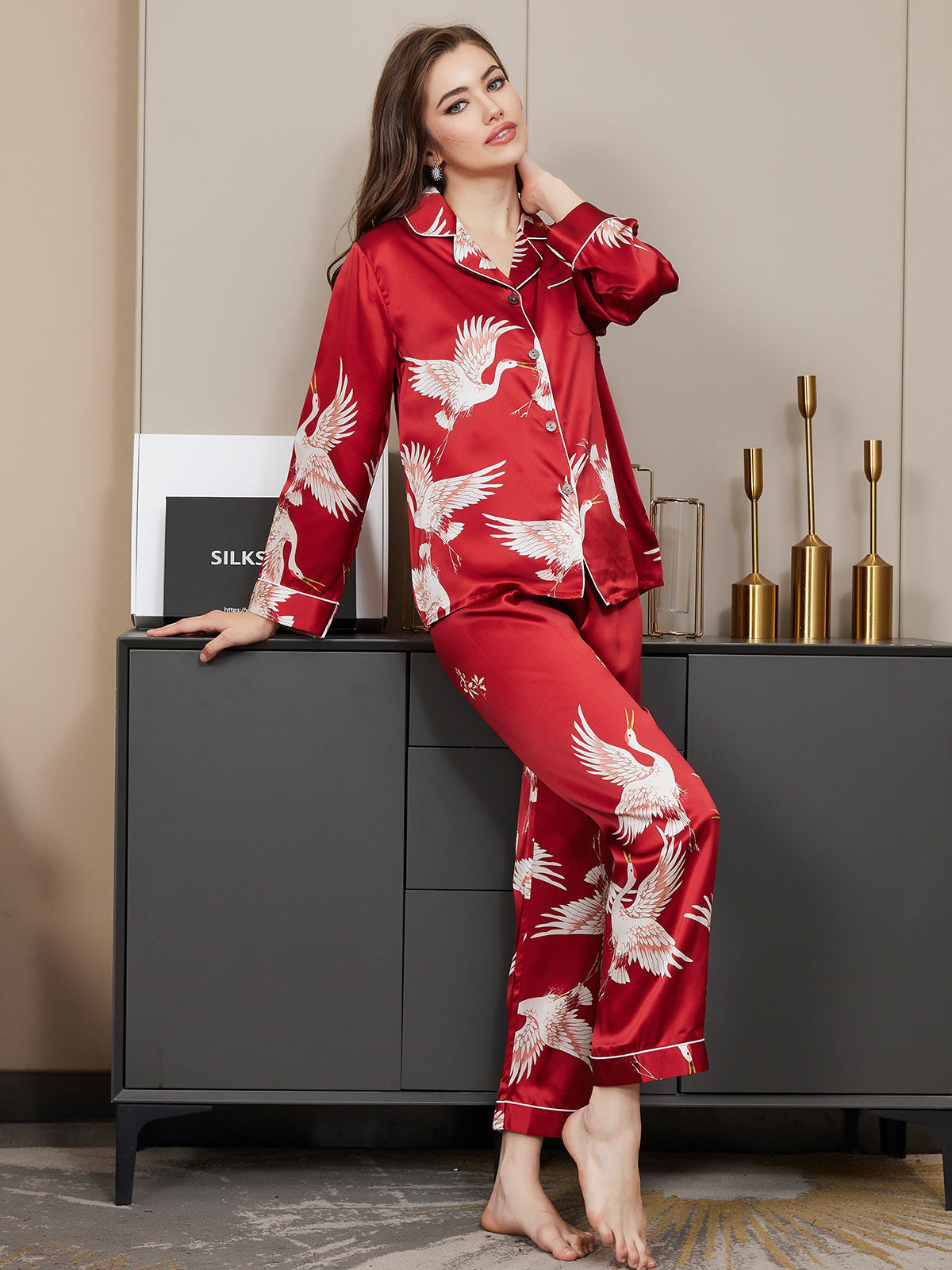 Nola | luxuriöses Damenpyjama-Set mit kontrastierender Bindung