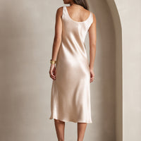 Aliya | langes ärmelloses Kleid aus reiner Seide