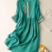 Ambere | Besticktes ethnisches Kleid aus Baumwolle und Leinen