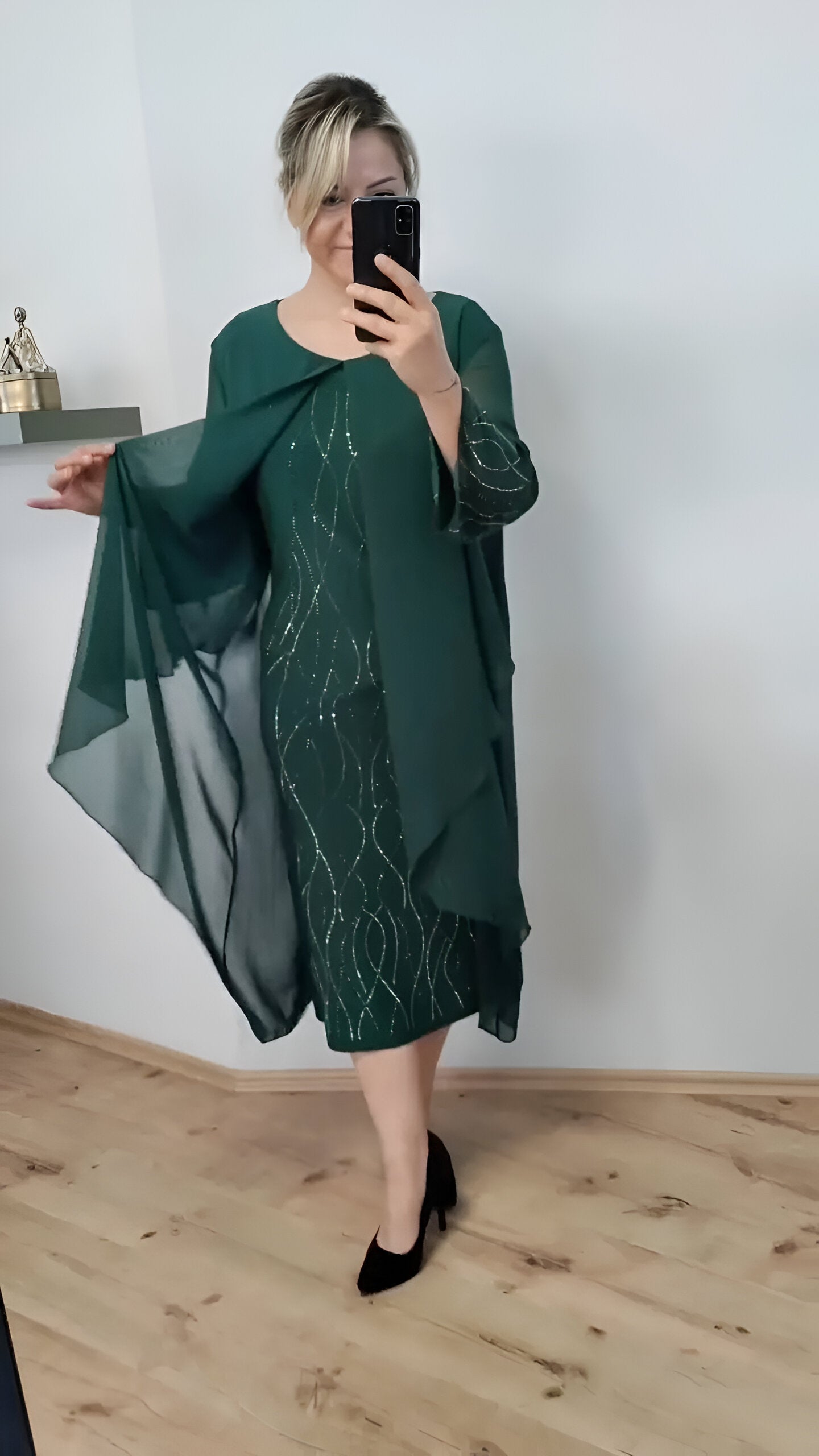 Alla | Elegantes Paillettenkleid