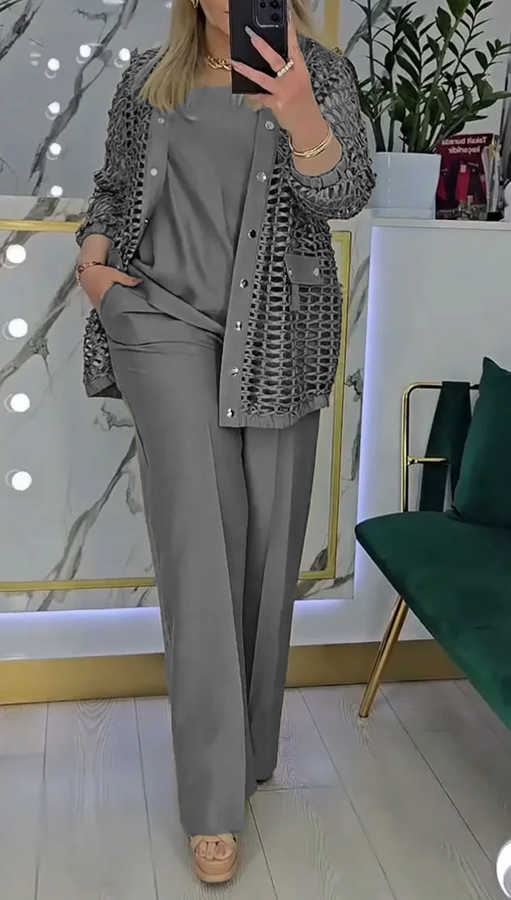 Amelia | Klassischer Damenanzug im dreiteiligen Set