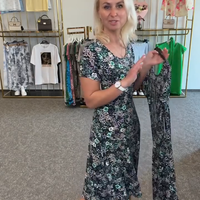 Kiera | stilvolles Kleid mit Rundhalsausschnitt