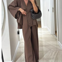 Natasha | modisches Set mit V-Ausschnitt