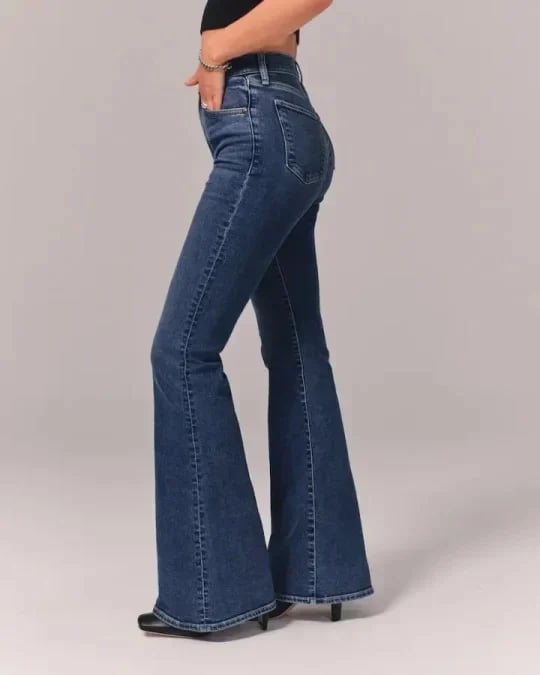 Cienna | Stretch-Jeans mit hoher Taille und weitem Bein