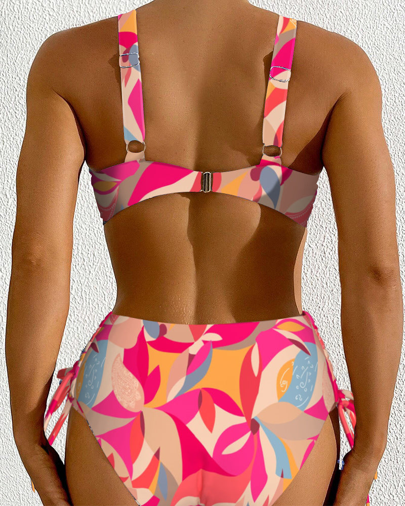 Ayleen | attraktiver Bikini mit trendigem Print