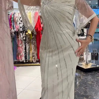 Lucy | modernes Damenkleid, schmeichelnde Passform.