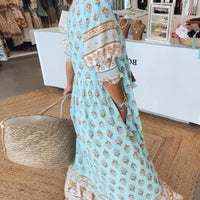 Liana | Bedrucktes Kleid mit V-Ausschnitt