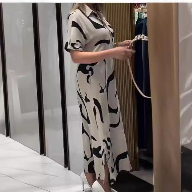 Miras | Gemustertes Kleid mit Taillenbetonung