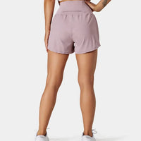 China | Sportliche Shorts mit hoher Taille und fließendem Oberstoff