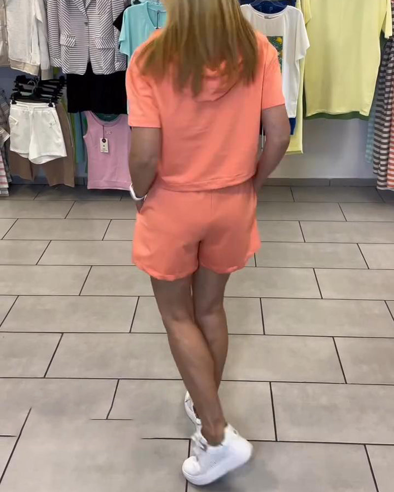 Kylee | sportliche Shorts mit Kapuzen-Design