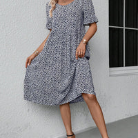 Janet | modisches geblümtes Midikleid für besondere Anlässe