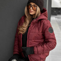 Juria | Kurze, warme Damenjacke mit Kapuze