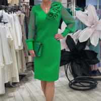 Akishia | Damenkleid mit V-Ausschnitt