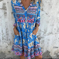 Jewel | Elegantes Kleid mit floralem Design und herzförmigem Ausschnitt