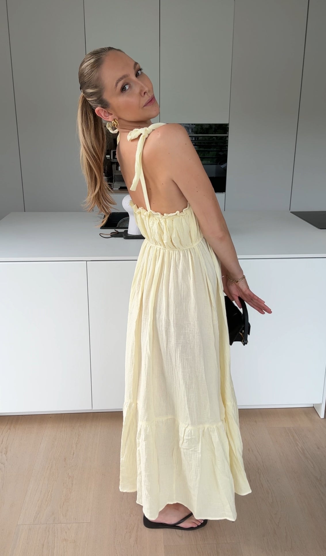 Lemona | Krawattenschulter-Sonnenkleid mit Rüschen