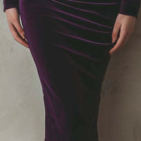 Limara | Midikleid aus Samt mit langen Ärmeln