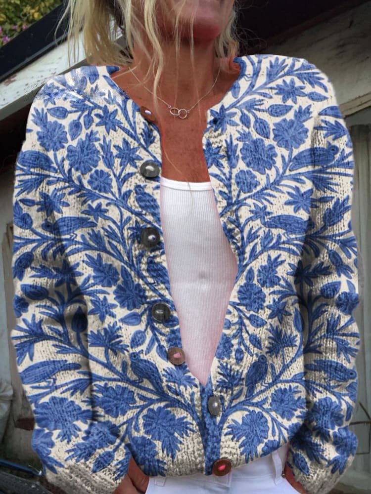 Cylene | Weiche Strickjacke mit Blütenstickerei