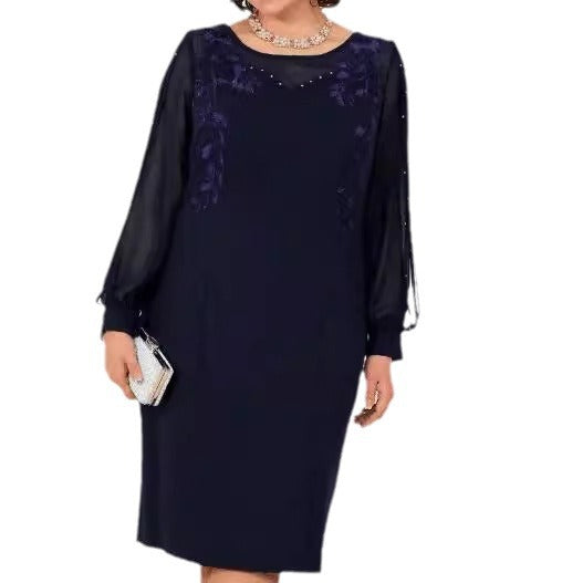 Uche | Midi-Kleid mit Perlenverzierung an den Ärmeln