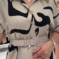 Miras | Gemustertes Kleid mit Taillenbetonung