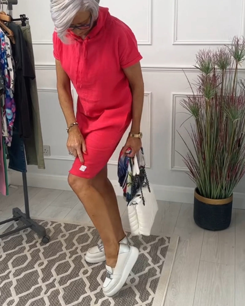 Nyla | Bequemes kurzärmeliges Freizeitkleid mit Kapuze