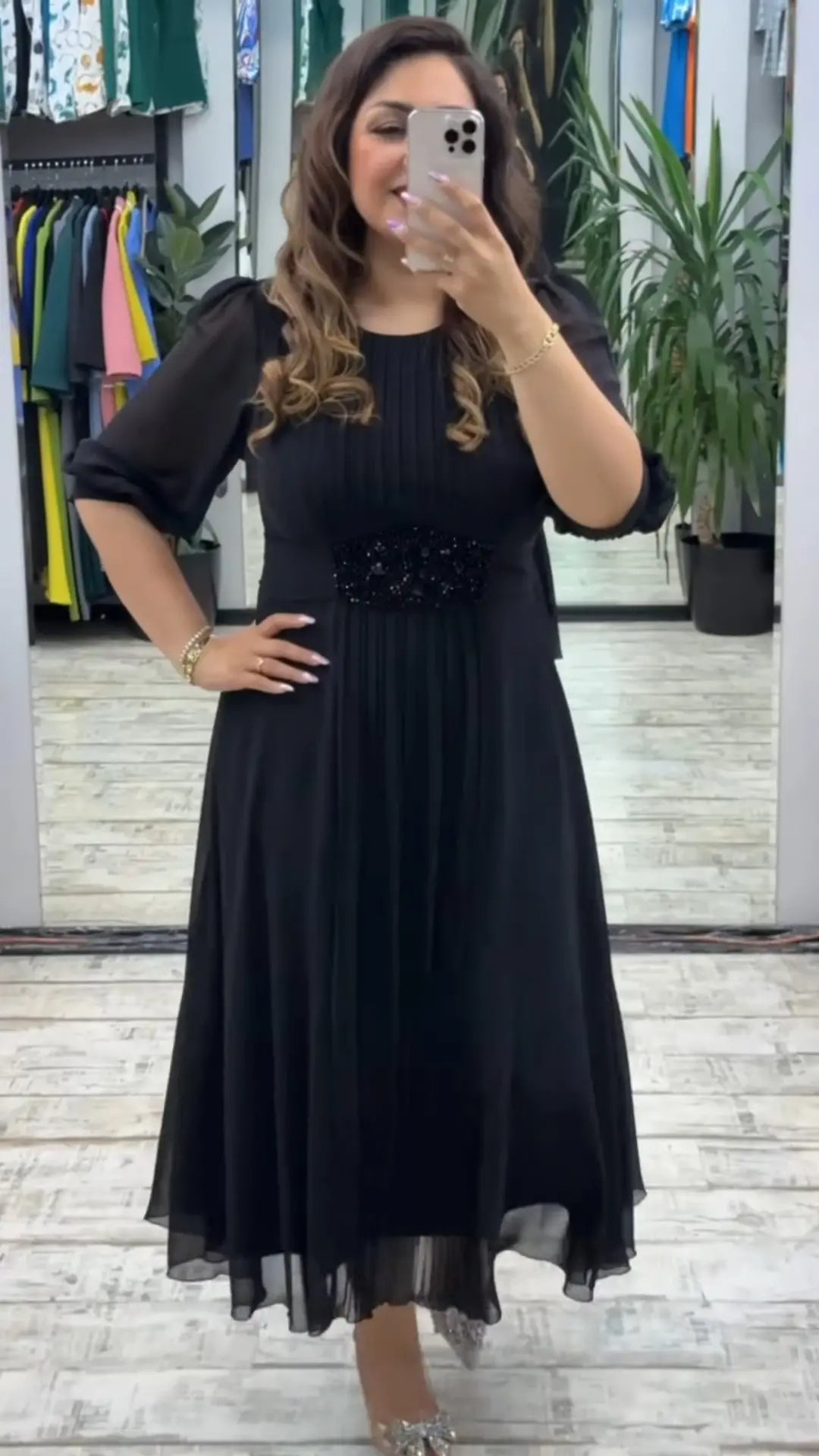 Lyanna | Stilvolles Kleid für jeden Anlass