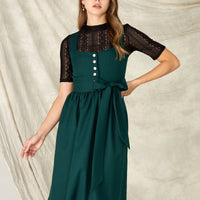 Keia | Dunkelgrünes Dirndlkleid mit Knöpfen
