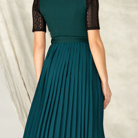 Keia | Dunkelgrünes Dirndlkleid mit Knöpfen