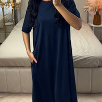 Cassandra | feminines Kleid in Abaya-Style mit kurzen Ärmeln