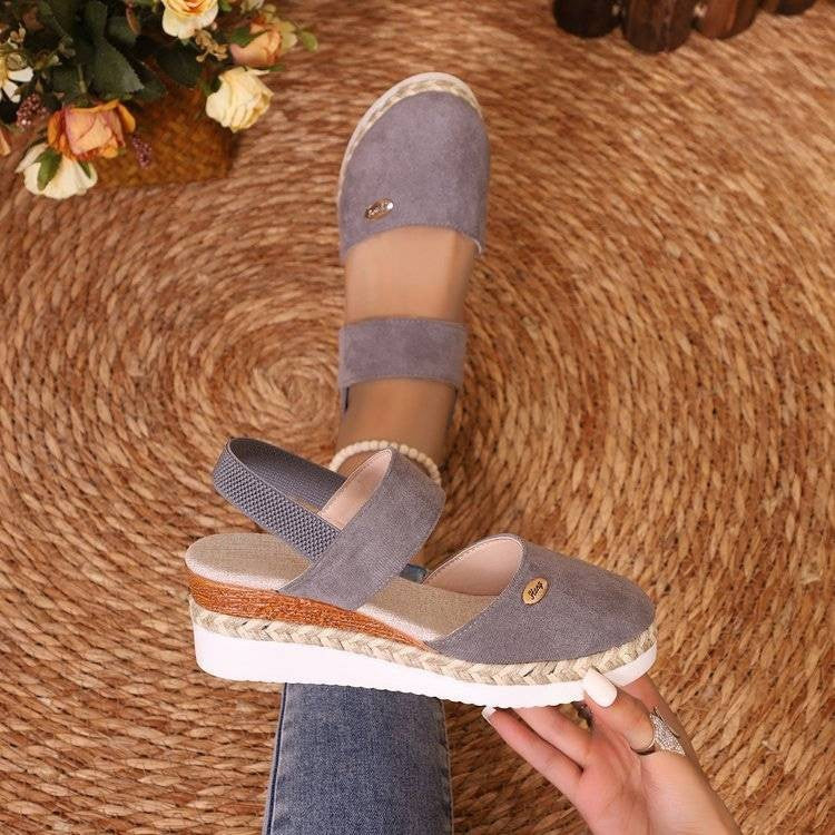 Freyja | stilvolle orthopädische Sandalen mit entspannendem Plateau und Belüftung