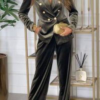 Fernanda | Samtanzug für Damen, mit Knöpfen & elegant