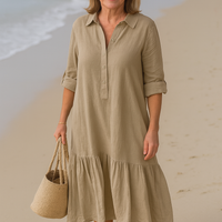 Valeria | stilvolles Kleid mit Kragen und fließendem, gestreiftem Design