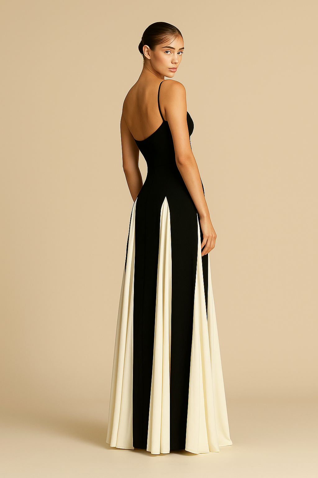 Clair | Maxikleid mit schwarzem und weißem Einsatz