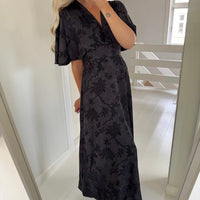 Poppy | Modisches Damenkleid, figurbetont & stilvoll