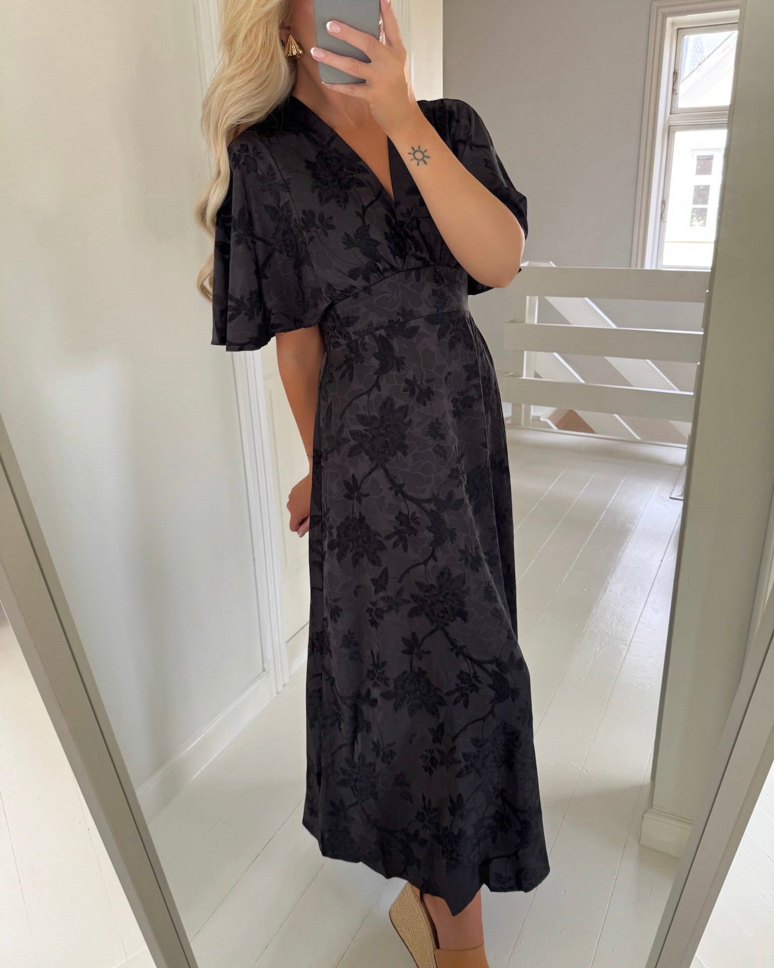 Poppy | Modisches Damenkleid, figurbetont & stilvoll