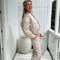 Demi | Modische Damenjacke im Bomberstil, vielseitig & chic