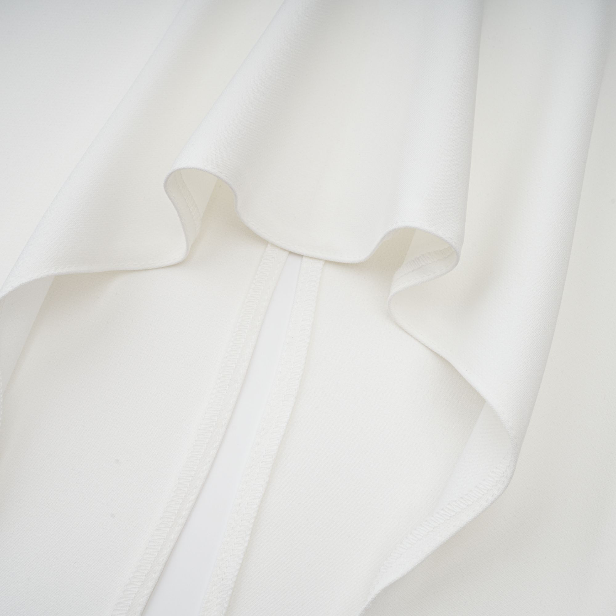 Reya | feminines langes Kleid mit Neckholder-Ausschnitt