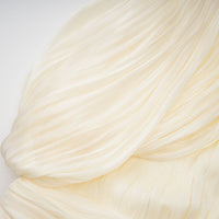 Cyriel | Drapiertes Minikleid mit Schleifenmuster