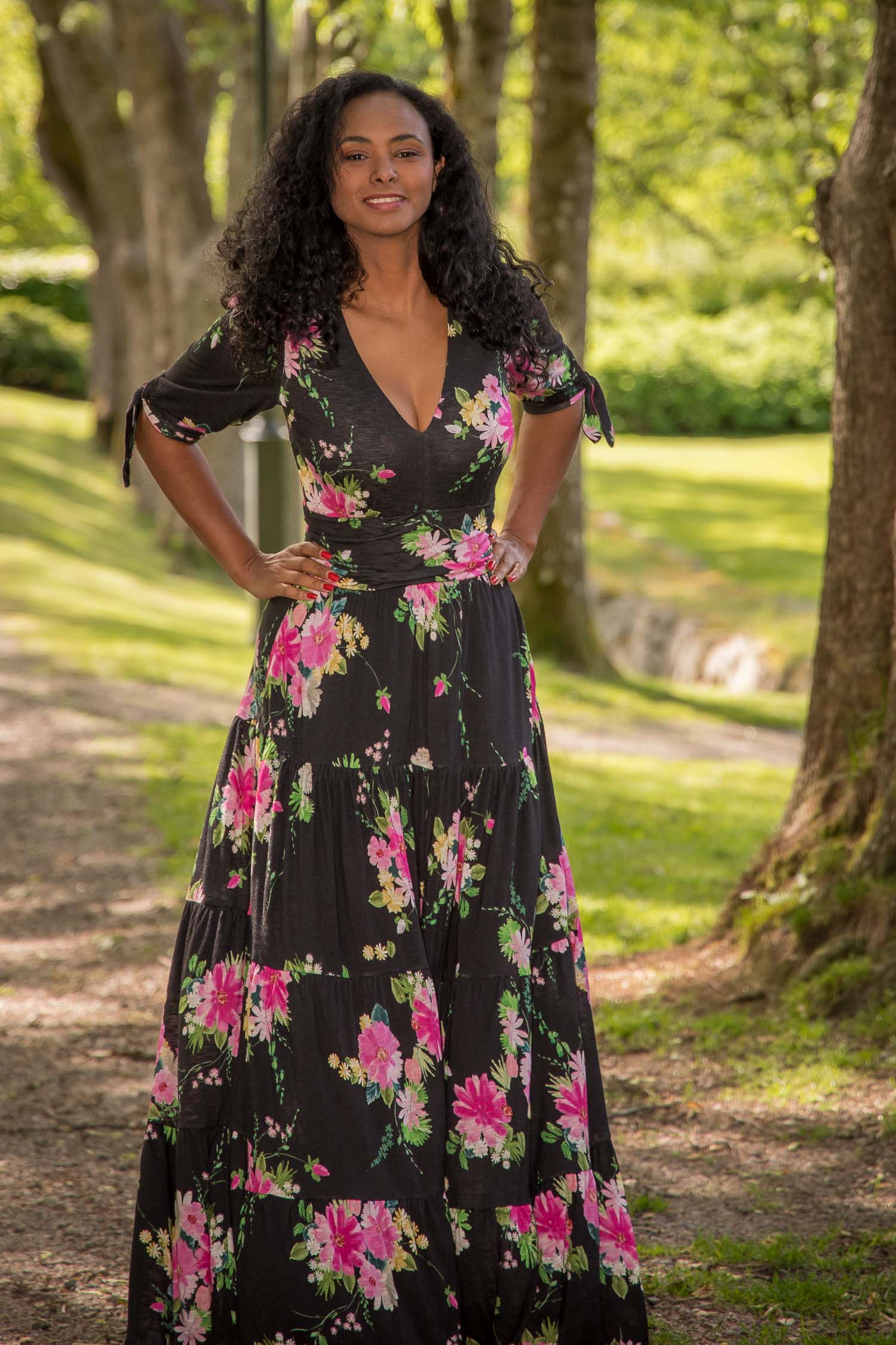 Medel | Florales gestuftes Maxikleid